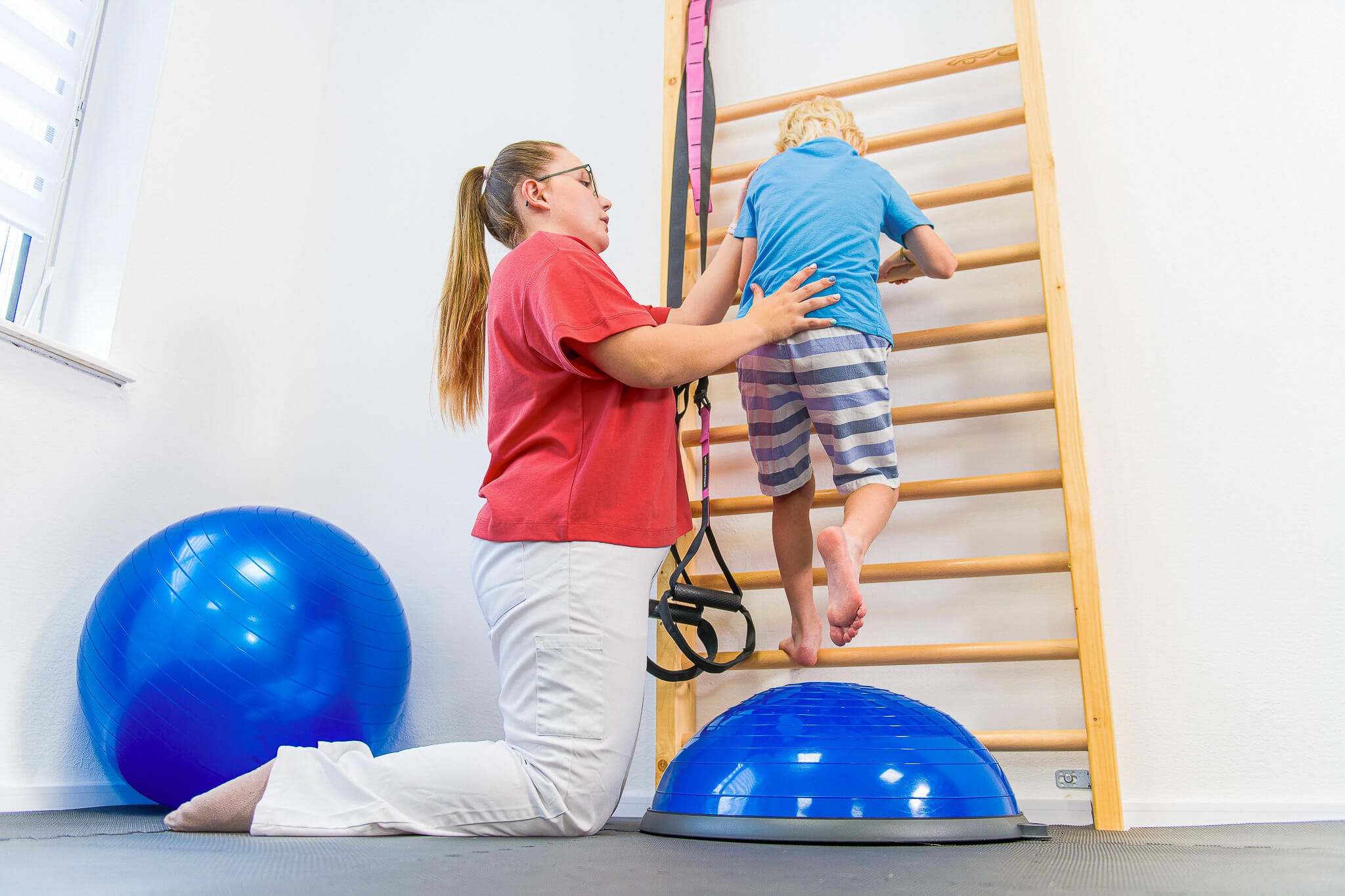 header für Interdisziplinäre Komplexeinrichtung