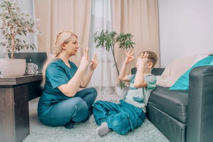 Frühförderung zu Hause: So fördern Sie spielerisch die Entwicklung