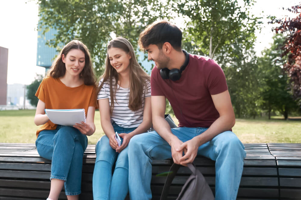 Eingliederungshilfe für Jugendliche: Sicher durch den Übergang ins Erwachsenenalter